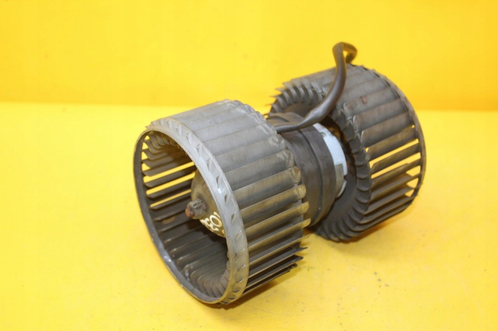 фото №1, Вентилятор воздуходувка a8 d3 4.0 tdi