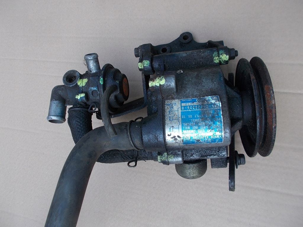фото №2, Isuzu midi насос
