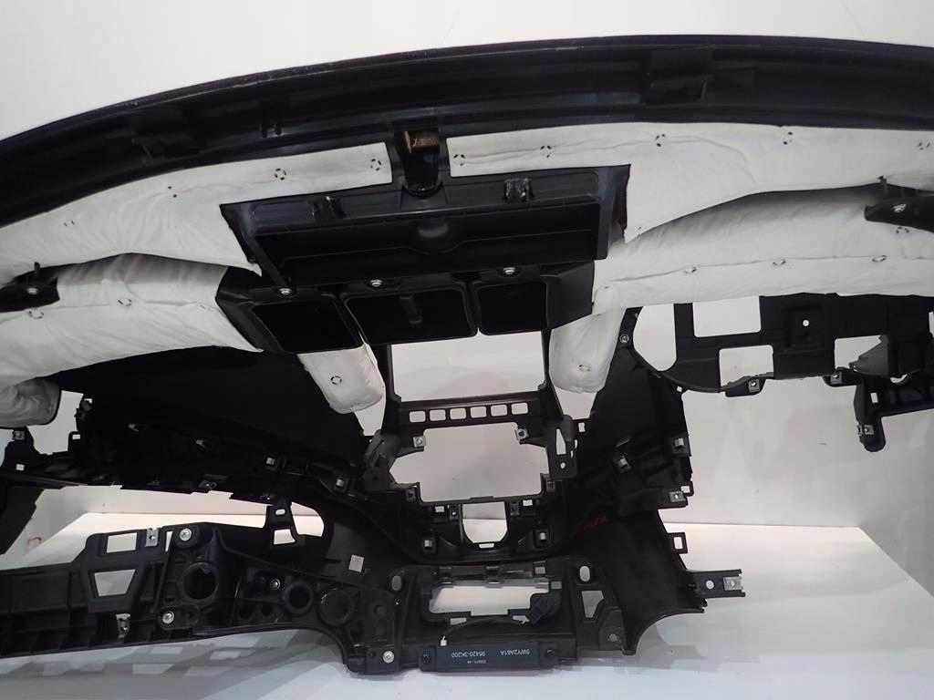 фото №8, Панель приладів консоль панель приладів hyundai veloster