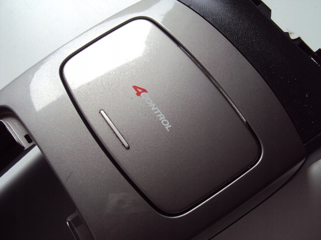 фото №4, Подлокотник туннель renault laguna iii 4управление