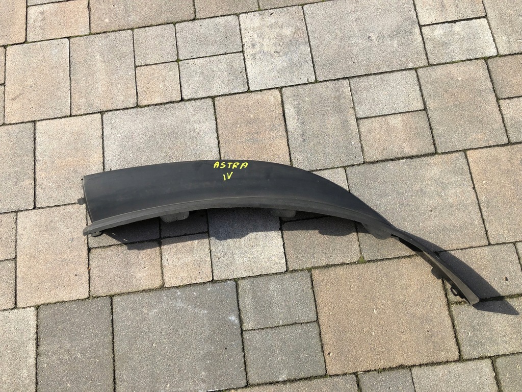 фото №4, Opel astra iv накладка-спойлер бампера