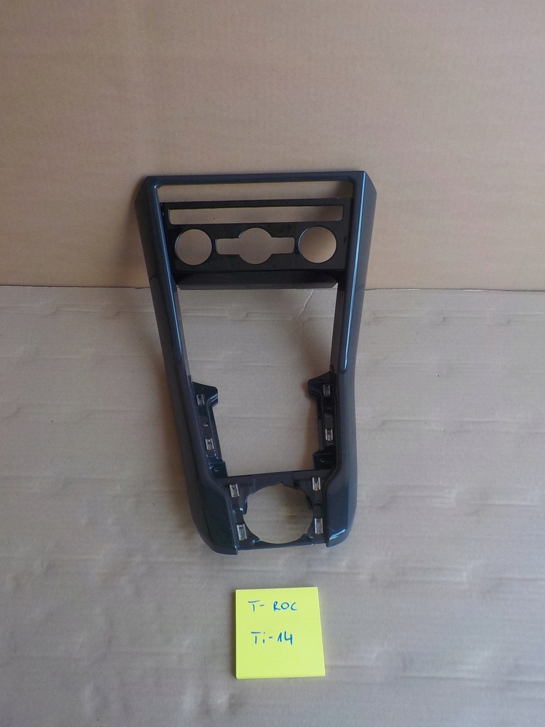 фото №2, Vw t-roc рамка середня тунель 2ga864099a