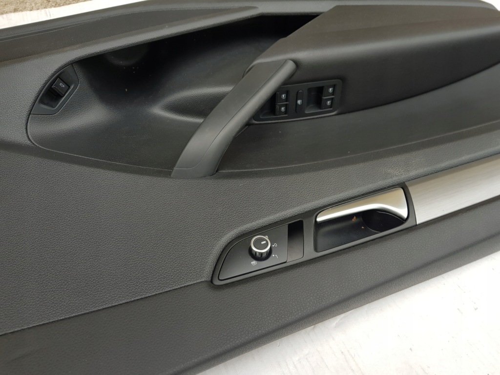 фото №4, Обивка дверь vw passat b8 кожа версия usa x