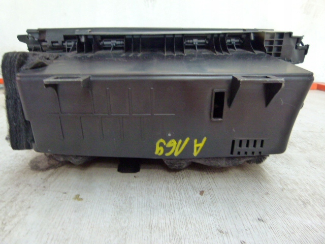 фото №8, Бардачок пасажира світлий mercedes w169 / w245 europa 1005483