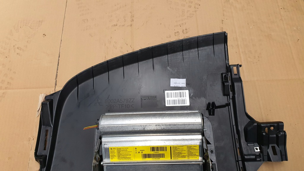 фото №1, Консоль заглушка+ подушка безпеки mitsubishi colt 09-15