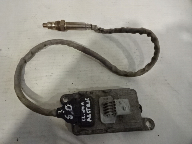 фото №1, Датчик лямбда-зонд mercedes actros a0101531628