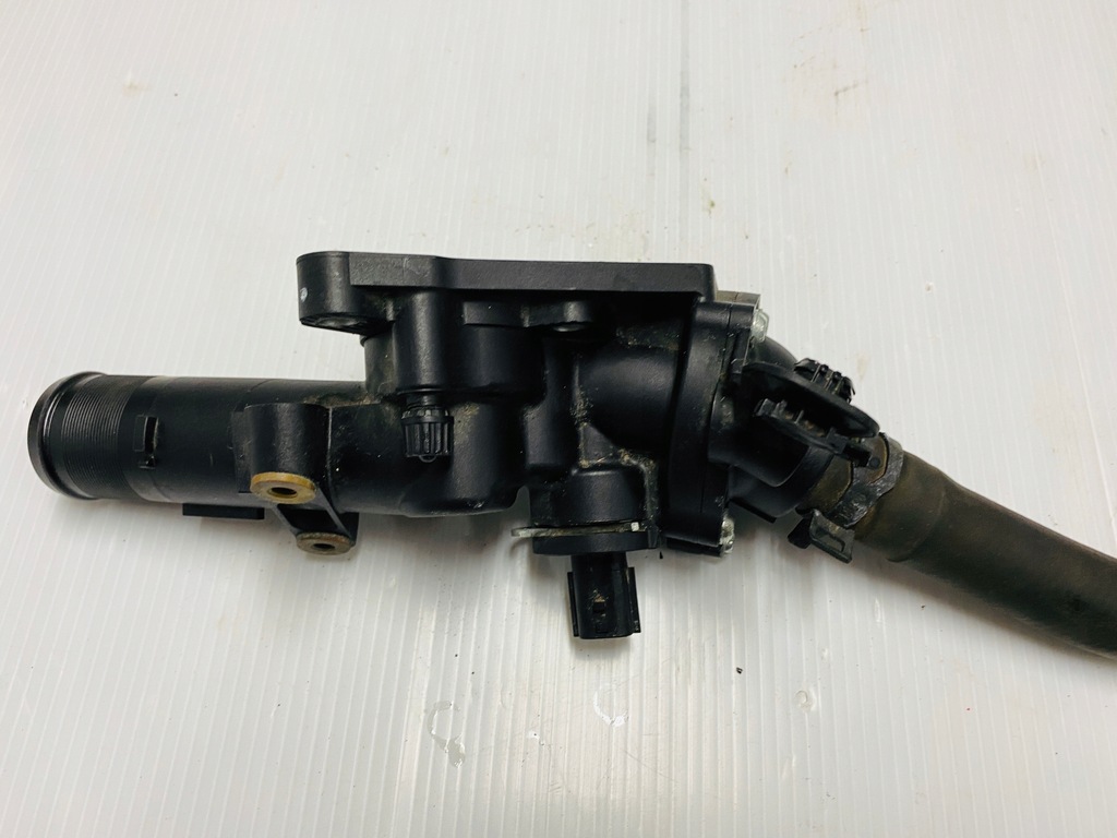 фото №3, Корпус термостата mercedes renault 1.5dci cdi