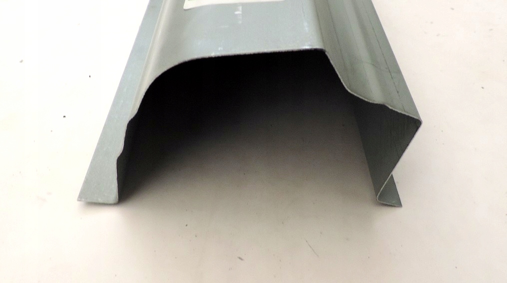 фото №2, Toyota avensis verso порог ремкомплект порог le=pr