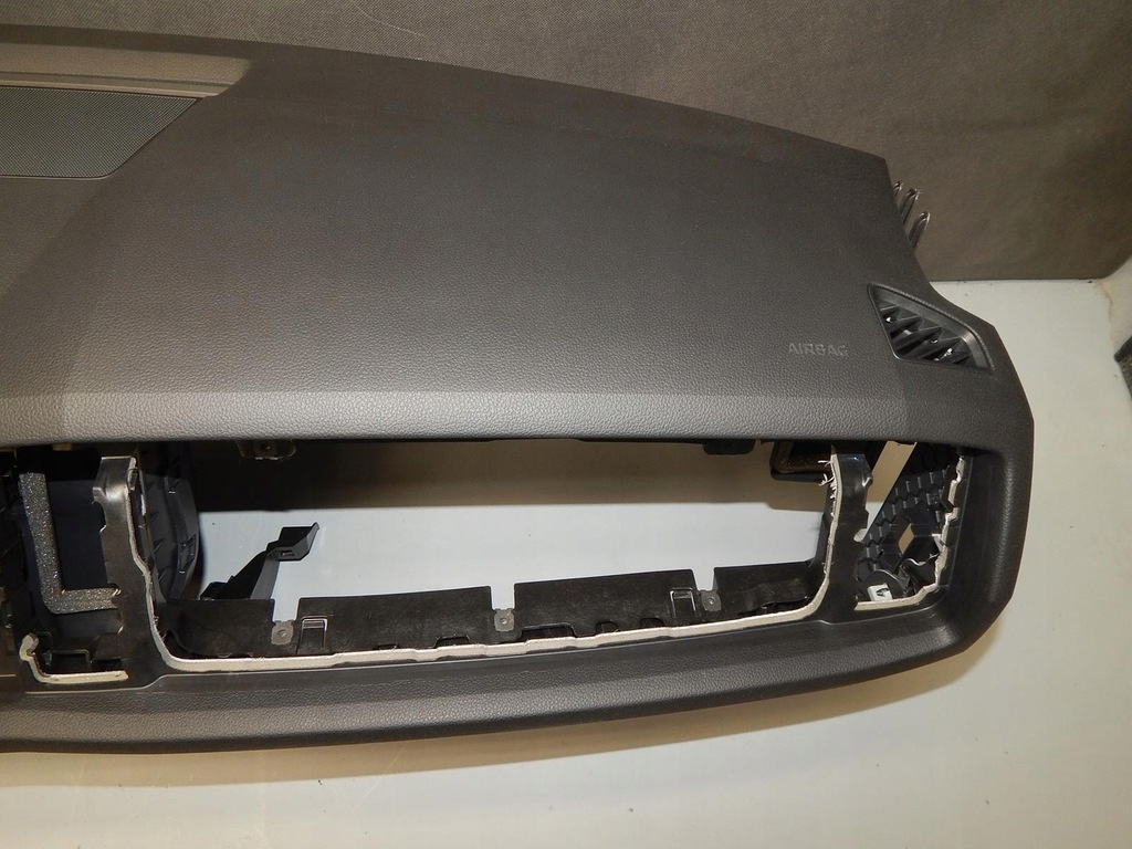 фото №5, Skoda kodiaq панель приладів консоль панель приладів оригінальна