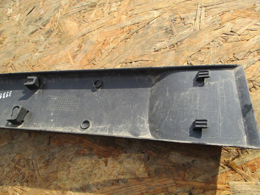 фото №2, 3931/13 молдинг дверь перед r peugeot partner 8545h4