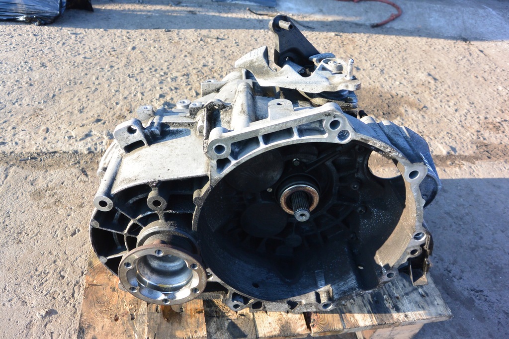 фото №8, Audi a3 tt 8j 2.0 tfsi коробка передач передач knx механічна коробка передач