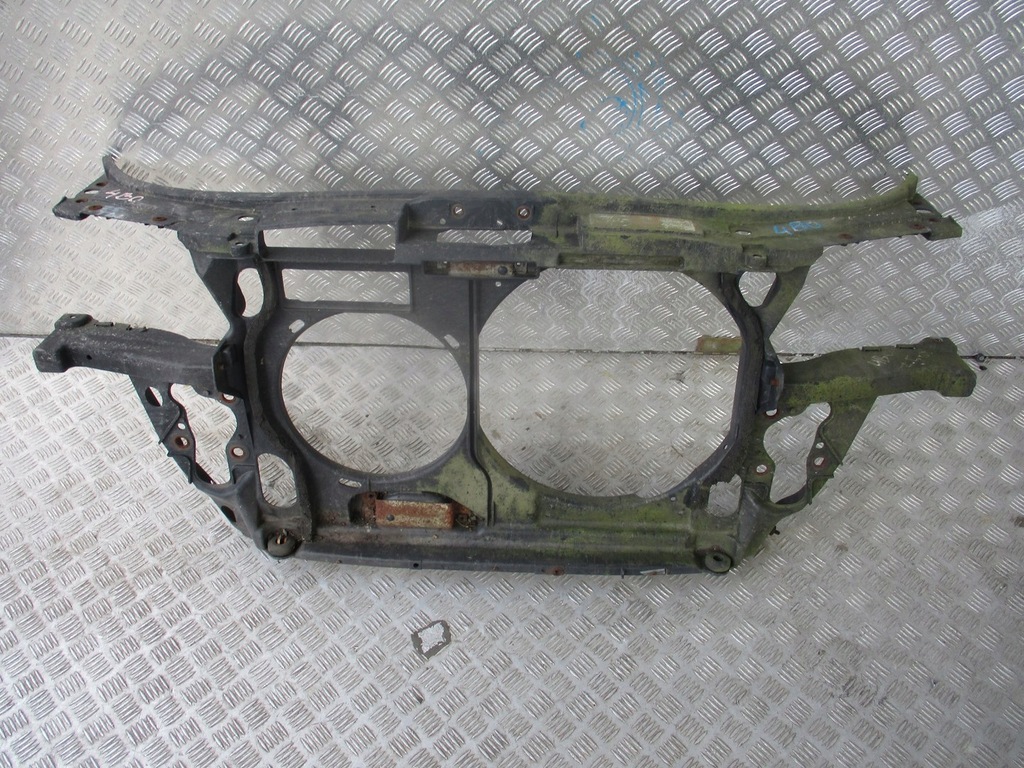 фото №1, Pas передній audi a6 4b0