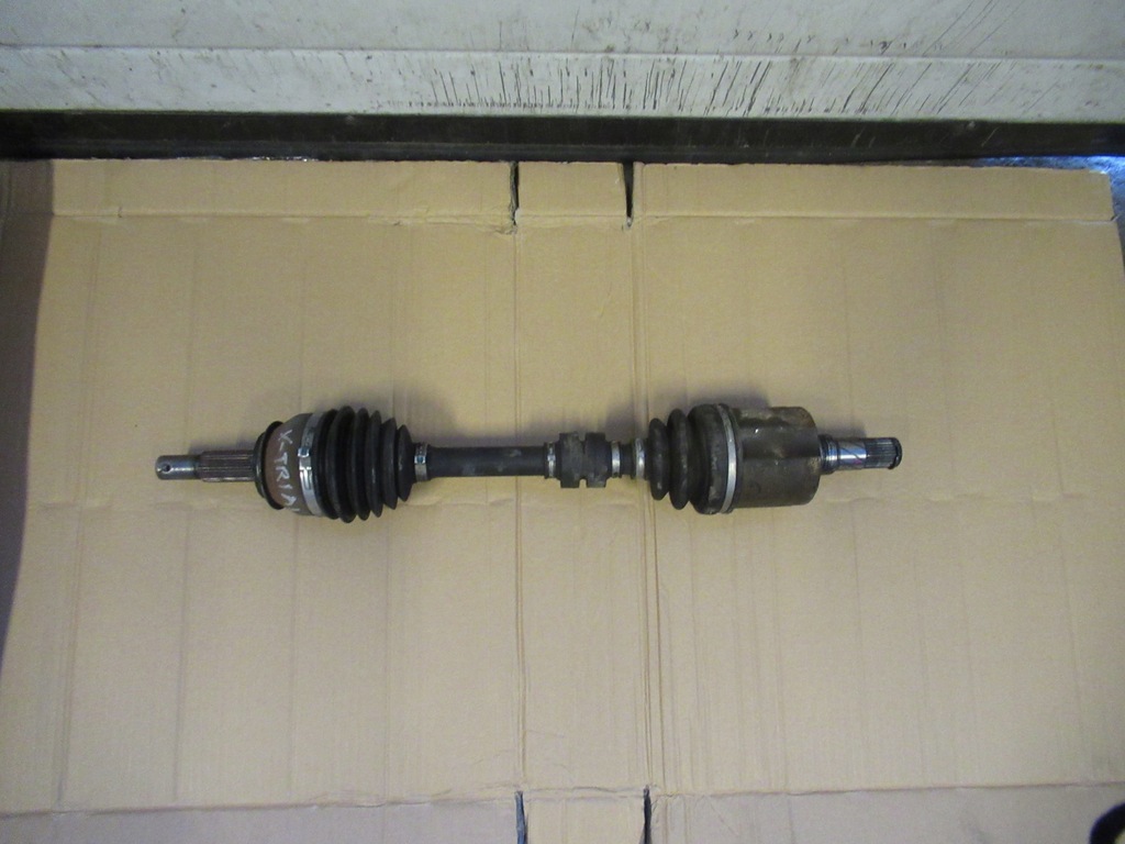 фото №1, Nissan x-trail t32 приводной вал левая