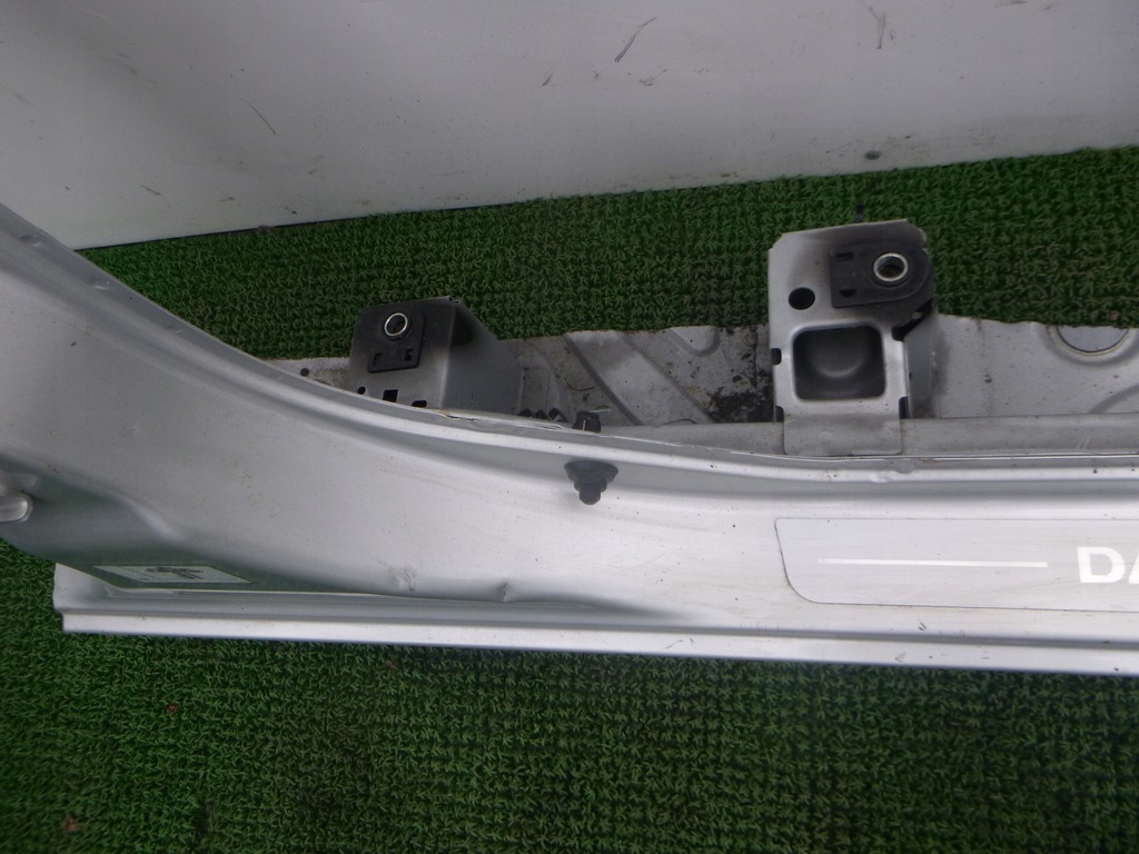 фото №4, Dacia lodgy 2012- порог правый ze стойка четверть