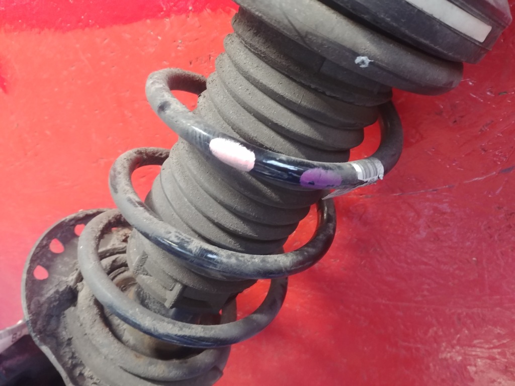 фото №4, Поворотный кулак амортизатор land range rover evoque 2.2d