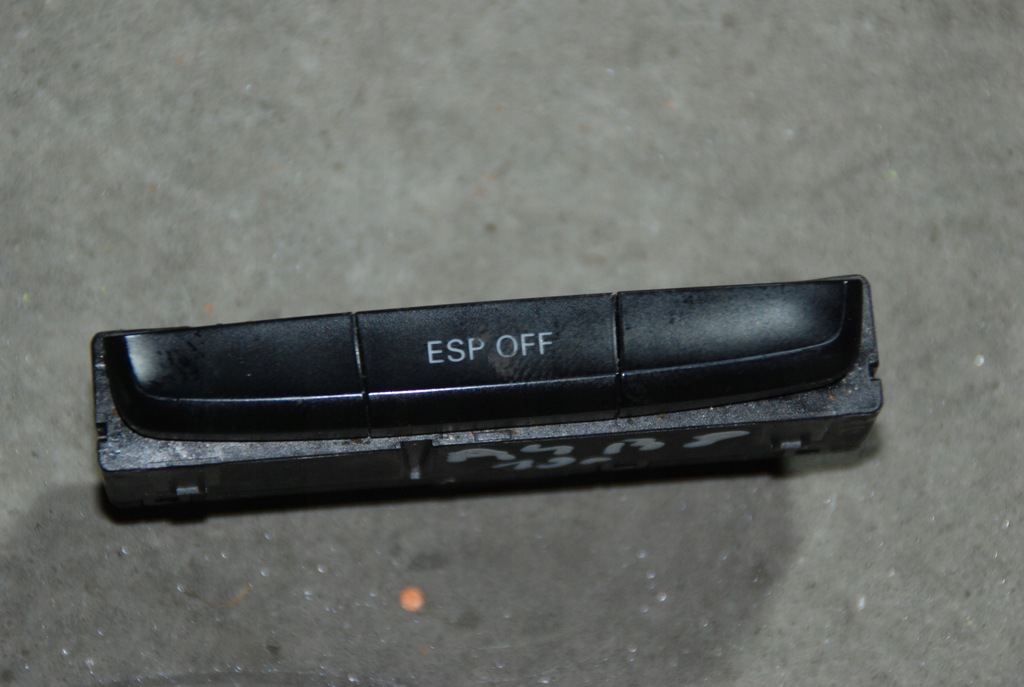 фото №1, Панель кнопка выключатель esp audi a4 b8 8k0959673