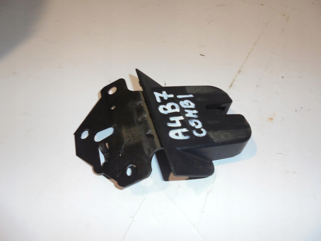 фото №1, Замок крышки задняя audi a4 b7 kombi