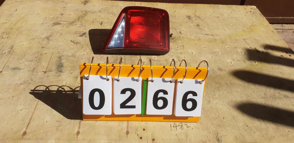 фото №1, Лампа задняя задняя левая chevrolet orlando w крышка