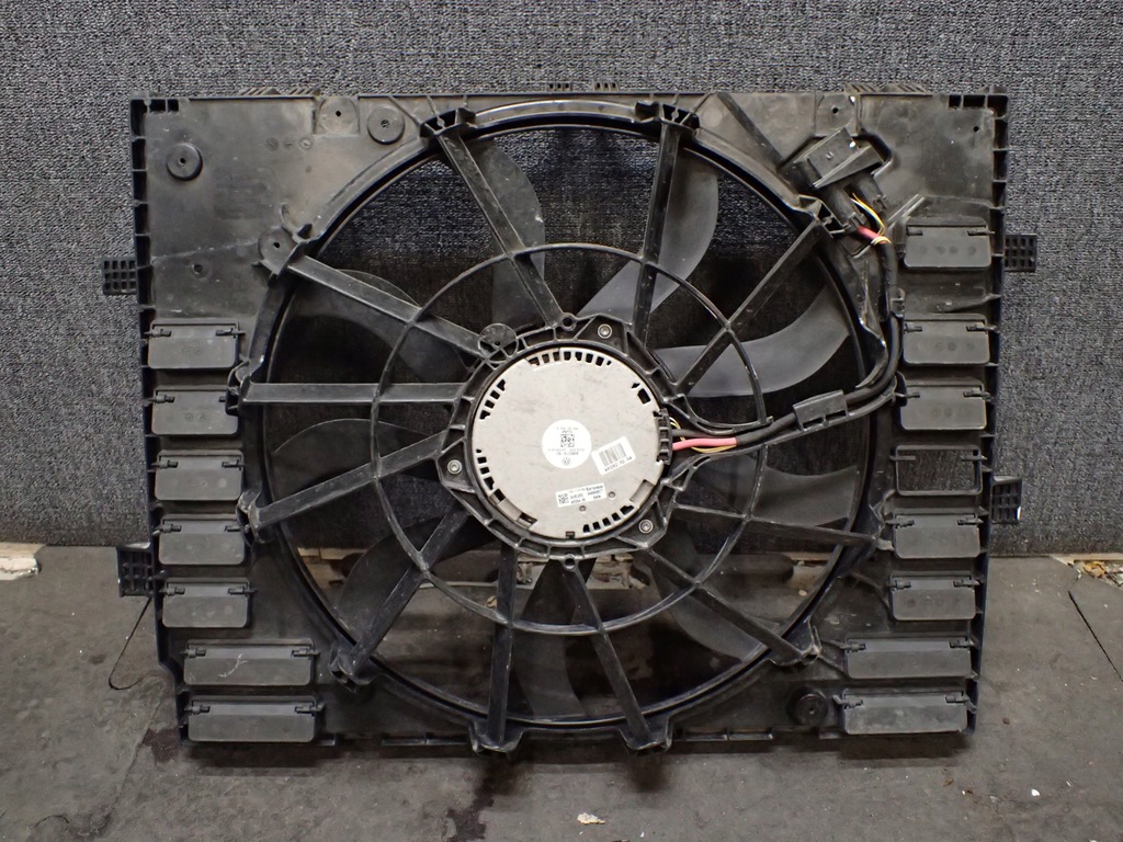 фото №1, Корпус вентилятора vw touareg 7p