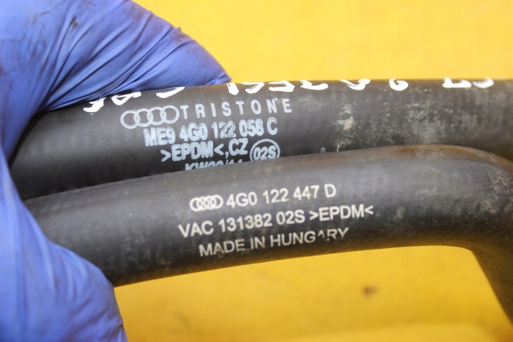 Дроти шланг радіатор радіатора a6 c7 a7 4g0122058c 4g0122447d в Україні