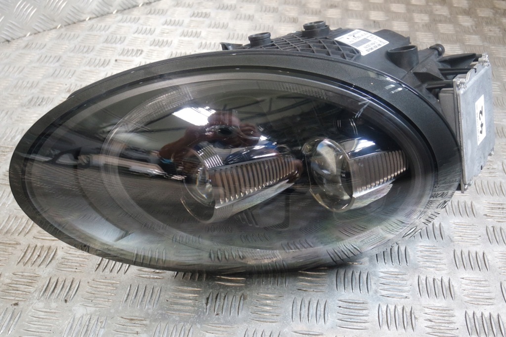 Купить Porsche 991 рестайлинг  фара левая перед full led