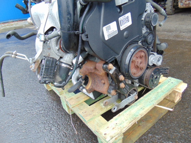 фото №5, Volvo двигун kompletny d5244t8