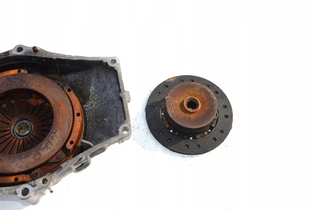 Porsche 944 2.5 сцепление диск прижим колесо Оригинал