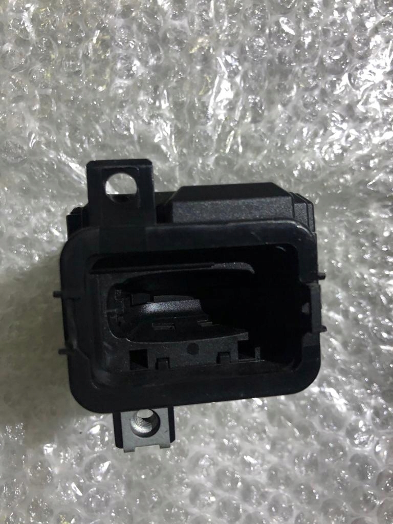фото №1, Audi a4 a5 b8 8t замок запалювання 8k0909131 b d