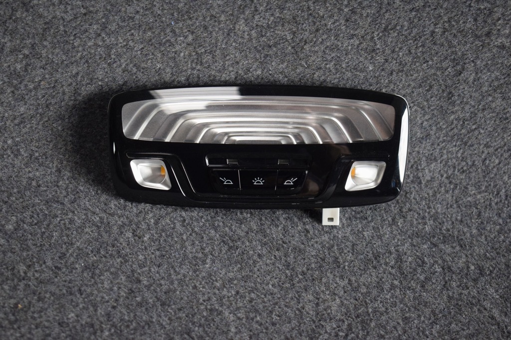 фото №1, Лампа потолок потолок bmw 5 g30 g31