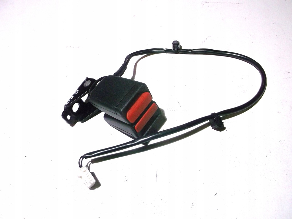 фото №2, Citroen ds5 клипса поперечина ремней задняя