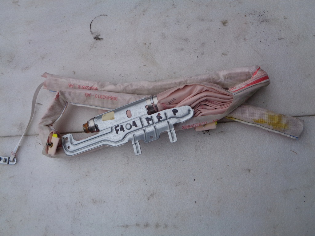 фото №1, Шторка безпеки права bmw 5 f11 kombi