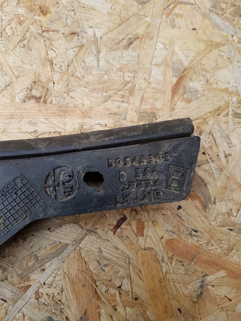 фото №4, Alfa romeo giulia защита резинка 50545303