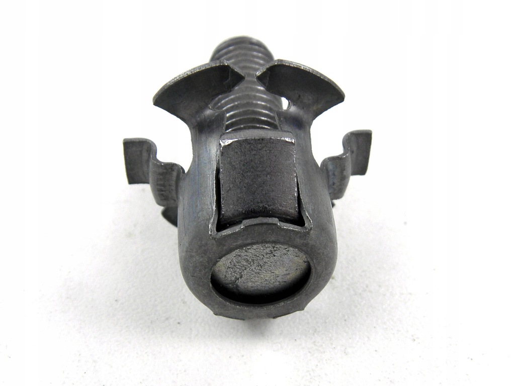 фото №5, Клипса защита двигателя opel movano b 10- оригинал