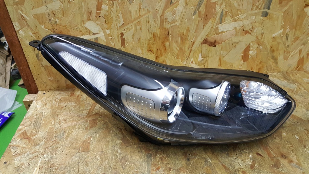 фото №1, Лампа права правий перед передня kia sportage iv 4