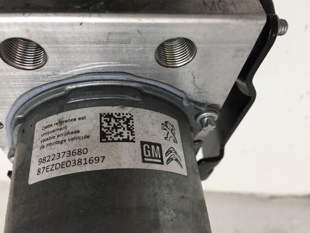 фото №3, Opel crossland насос abs кронштейн