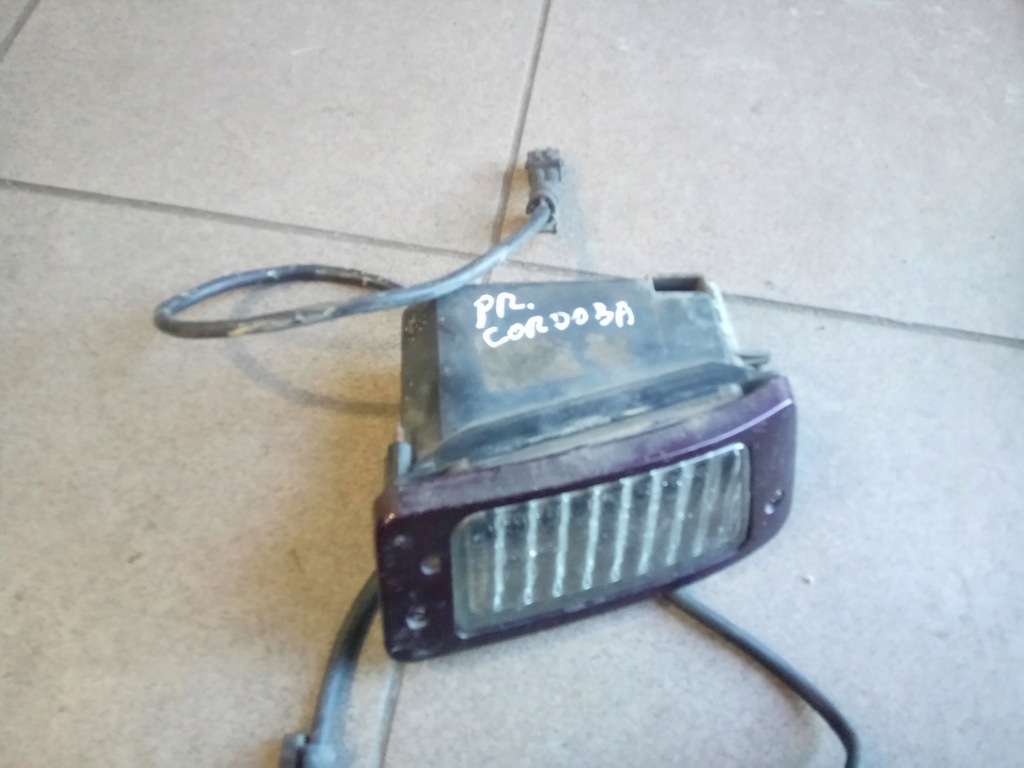 фото №1, Противотуманная фара правый seat cordoba i