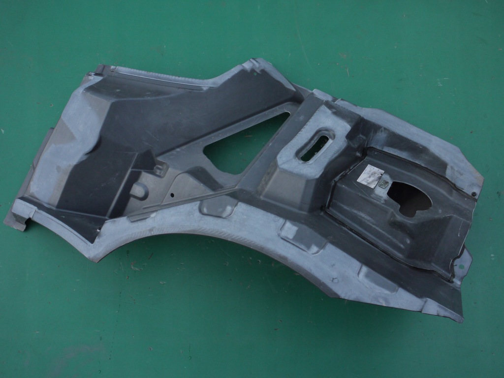 фото №1, Конструкція задня заклепки aston martin db9 2012-2016r