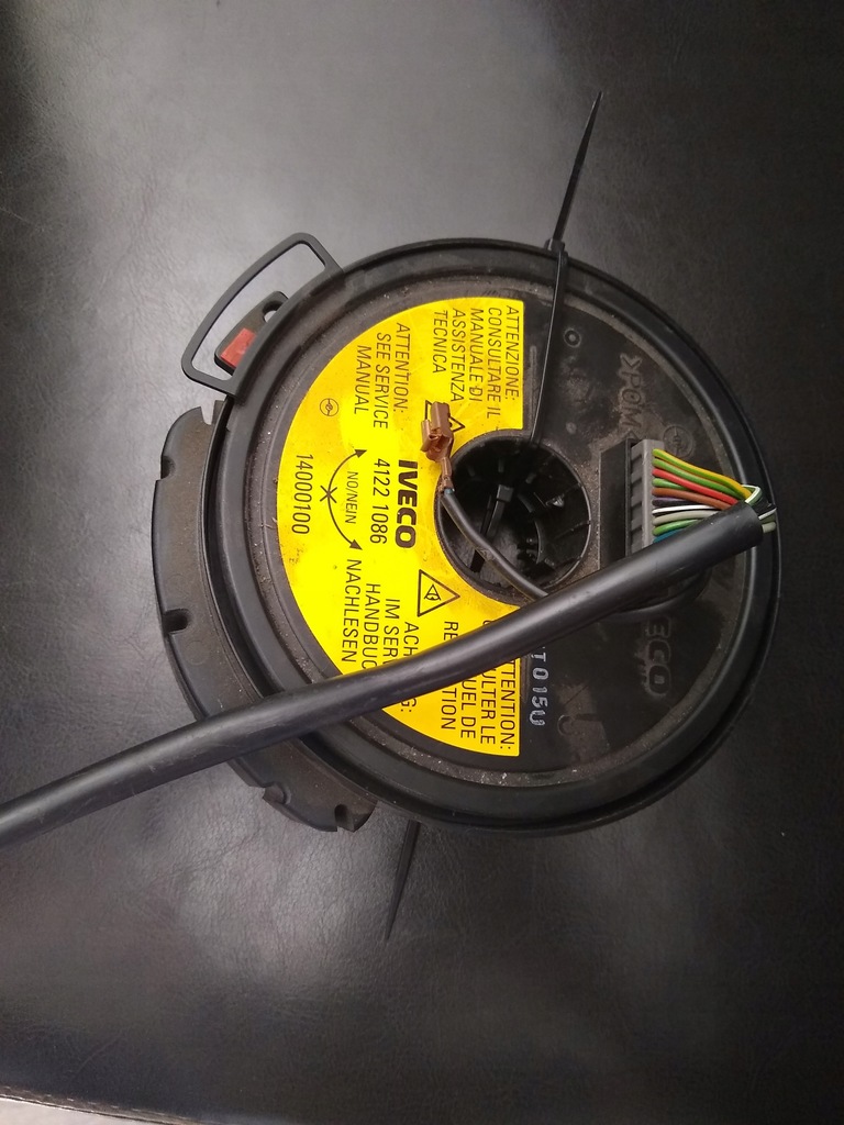 фото №1, Iveco stralis trakker стрічка pod кермо