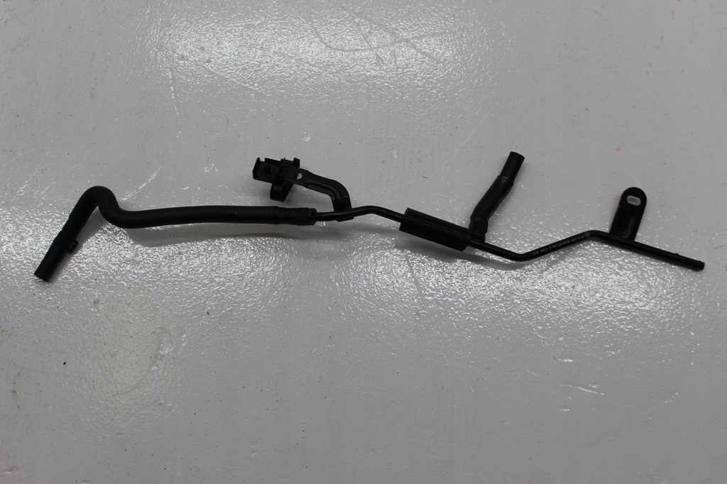 фото №1, Vw arteon трубка wąż wody 5q0121064 5q0122449c