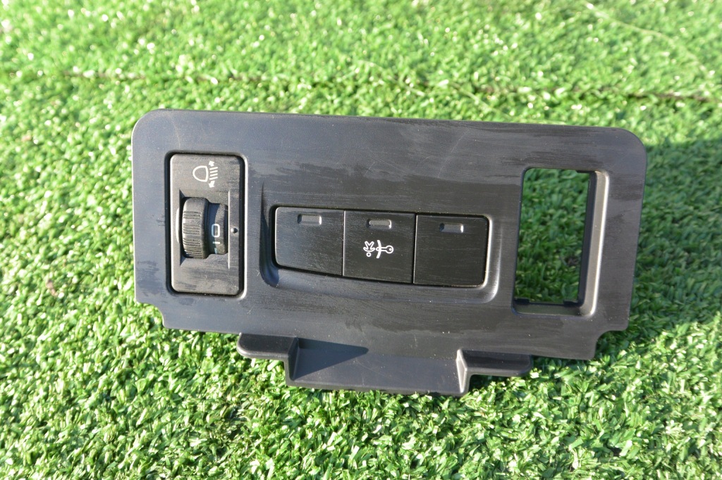 фото №1, Панель выключатель блокировка citroen c4 ii b7