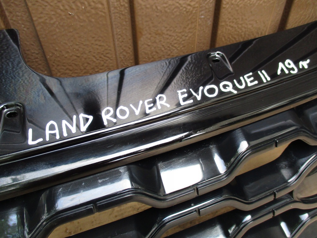 фото №2, Решётка радиатора land rover evoqe ii 19r-