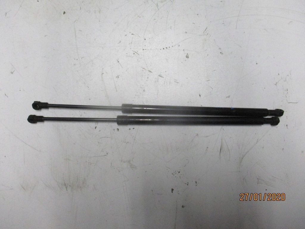 фото №1, Привод крышки амортизатор mazda cx3