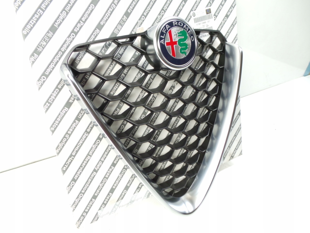 фото №3, Решітка радіатора решітка радіатора scudetto alfa romeo giulia 156112969