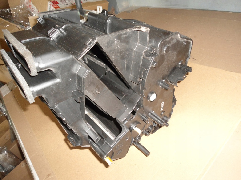 фото №4, Корпус обігрівача infiniti g35 sedan 2005 3.5 v6