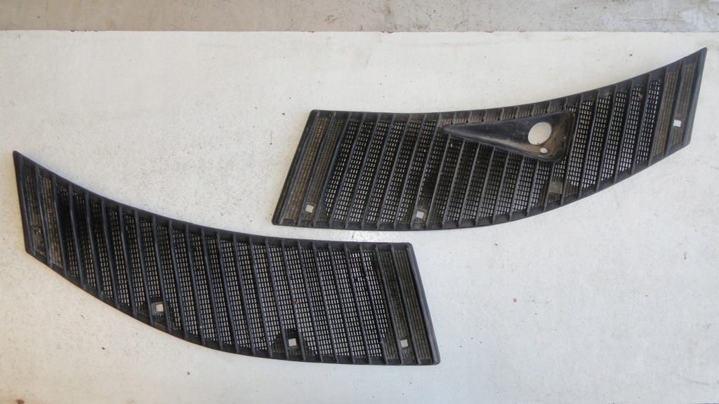 фото №1, Жабо решітка mercedes w123