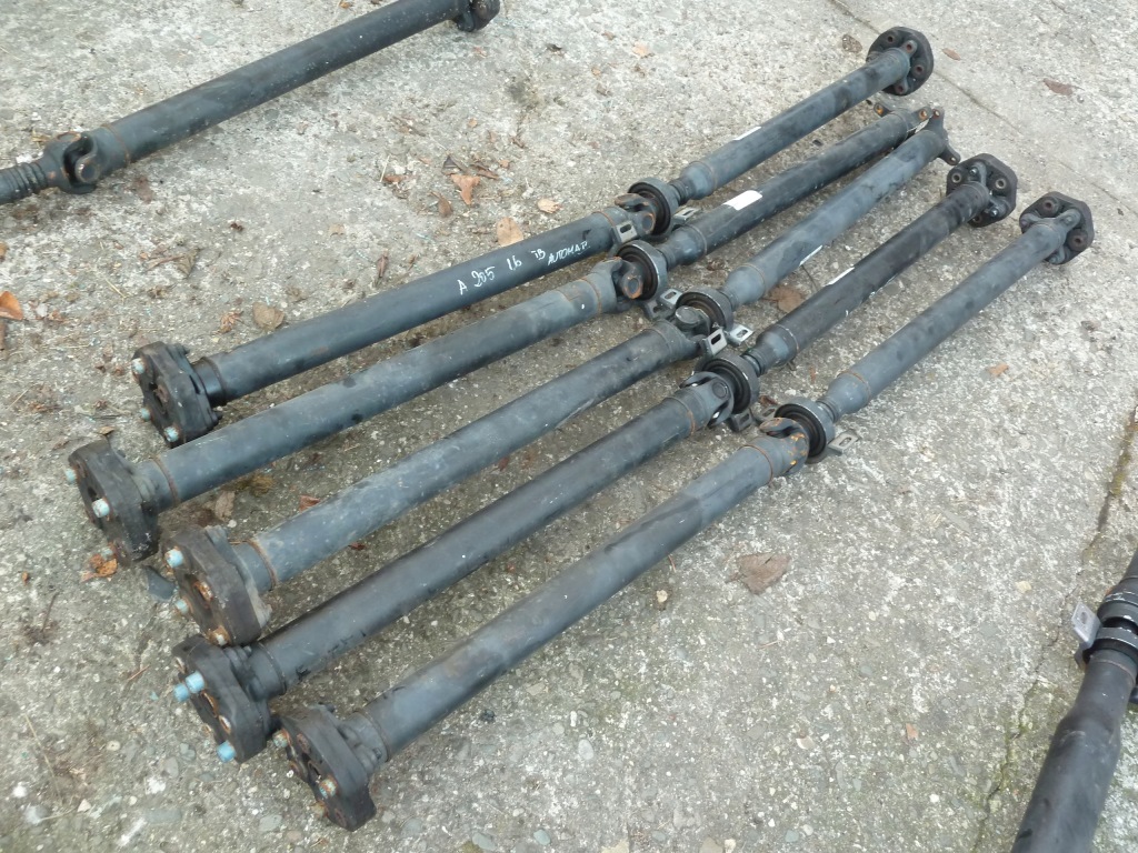 фото №1, C-klasa w205 14- wał приводной amg