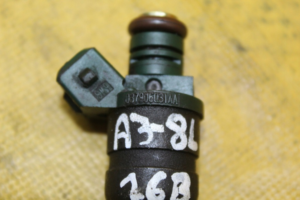 фото №6, Инжектор форсунка audi a3 8l 1.6 b 037906031aa