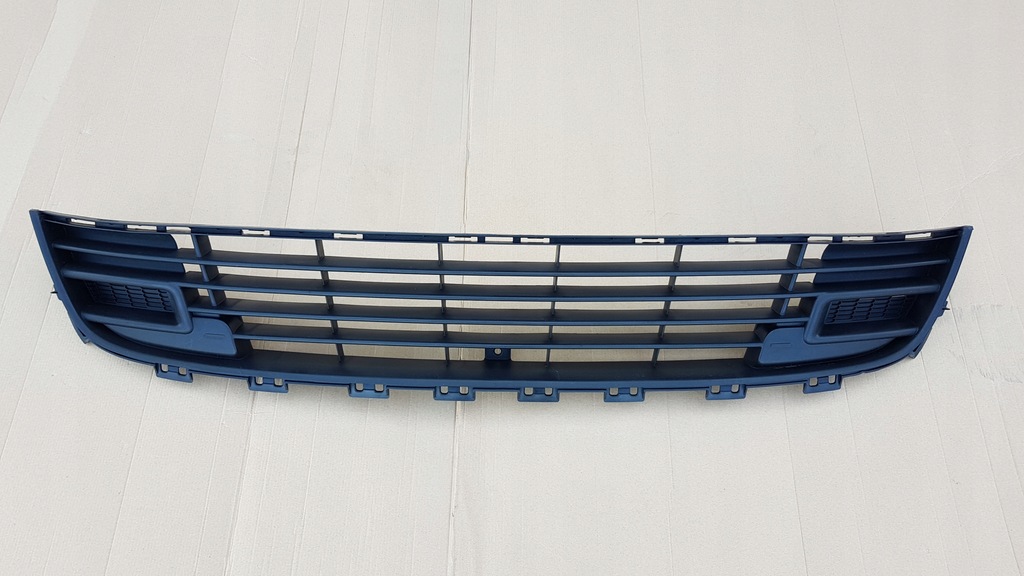 фото №1, Citroen c5 iii 2008- решётка бампер перед оригинал