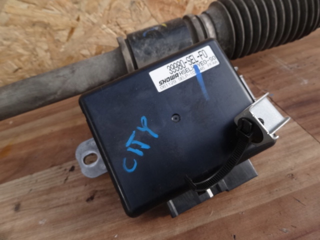 фото №6, Honda city iv 2006 1,4 b трансмиссия рулевая рейка eu