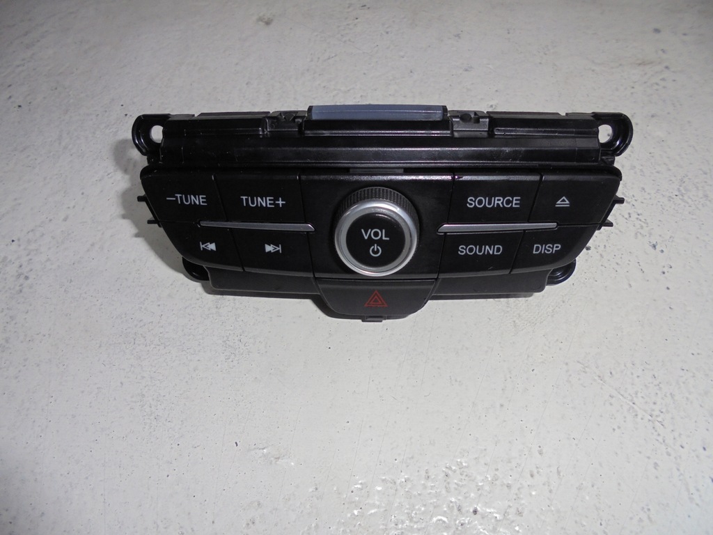 фото №1, Ford focus mk3 lift панель радио навигация 2017r